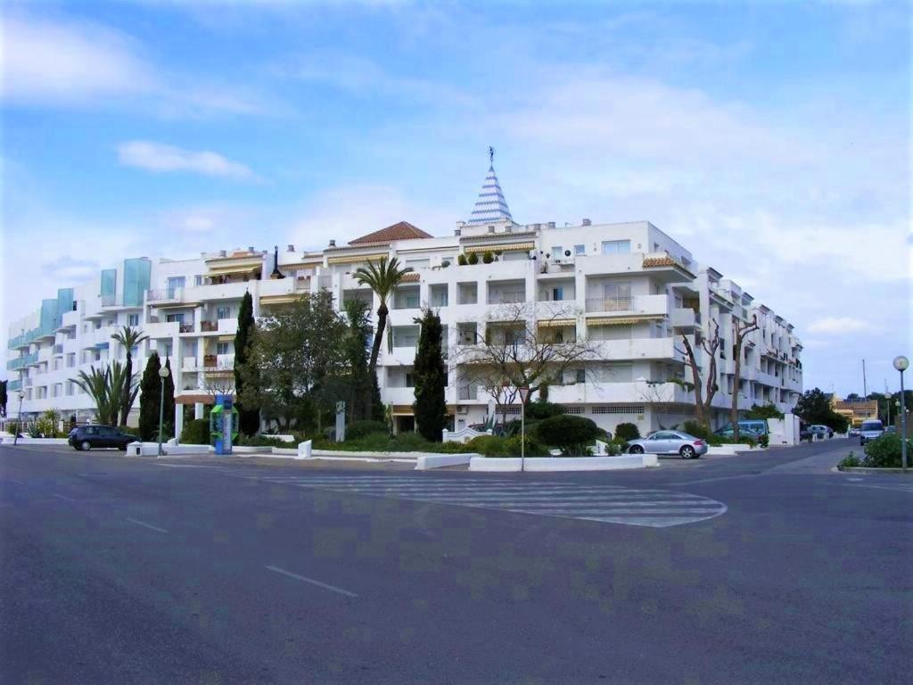Apartmán Global Immo 3330 Royal Marina I Tramuntana 4-10 Roses Exteriér fotografie